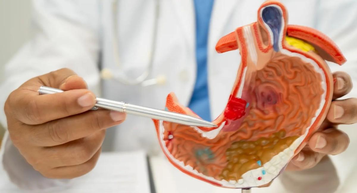 Signs You Should Consult a GI Surgeon for Digestive Problems